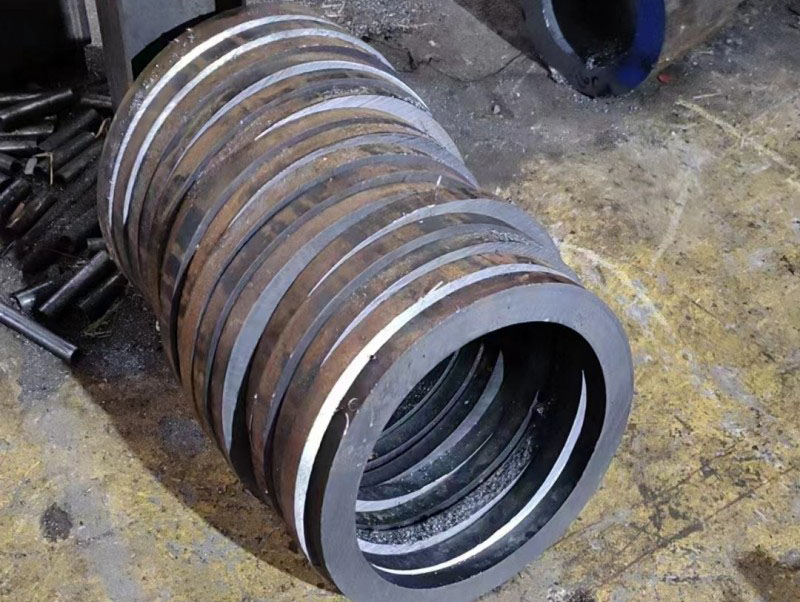 昆都仑30CrMo无缝钢管切割