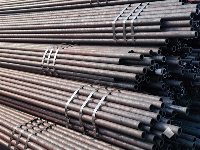 昆都仑12Cr1MovG小口径无缝钢管